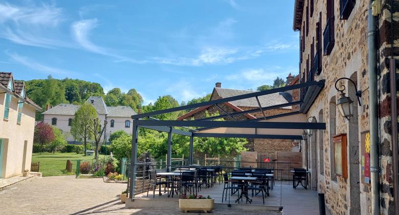 Auberge de l’Allagnonette à Saint-Poncy (Cantal)